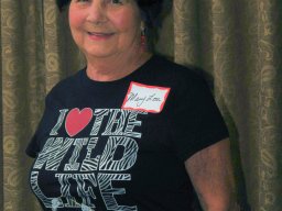 MARY LOU SMILE T SHIRTIMG_0041